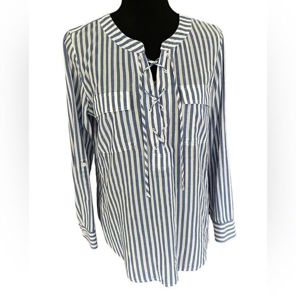 𝅺Talbots blue/white striped lace up front top with tab sleeves size S - Picture 1 of 8